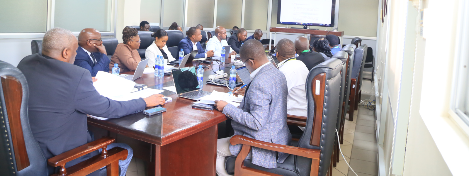 First slide [1600x600]