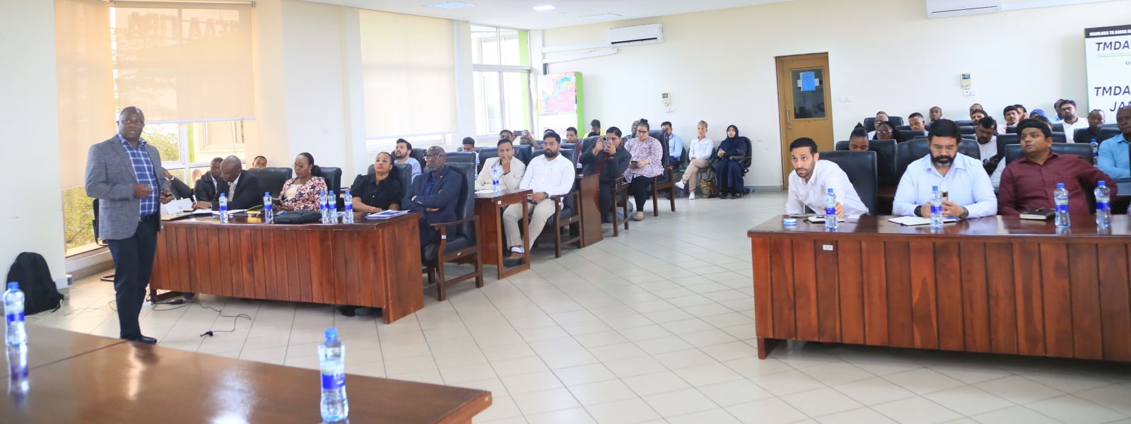 First slide [1600x600]