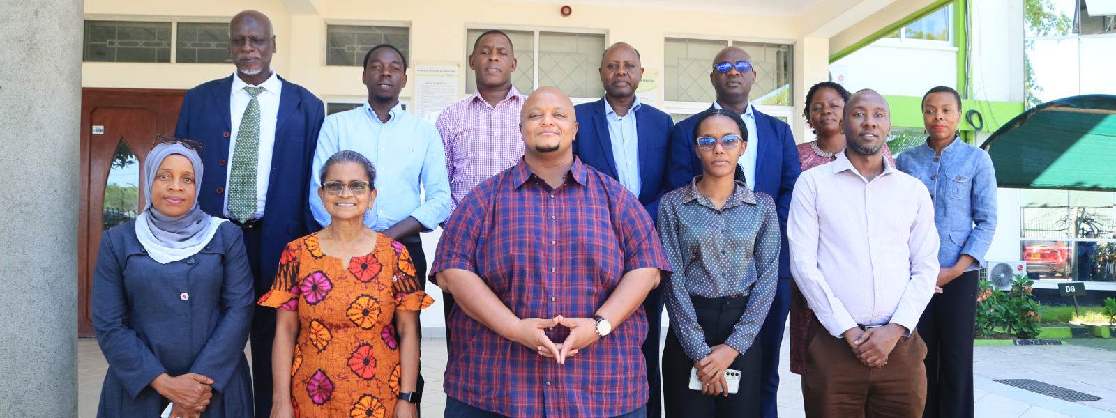 First slide [1600x600]