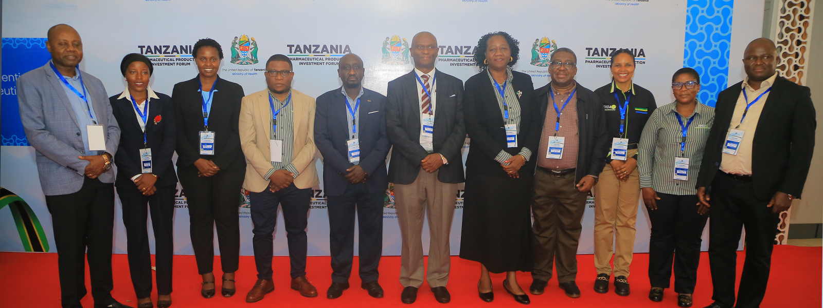 First slide [1600x600]