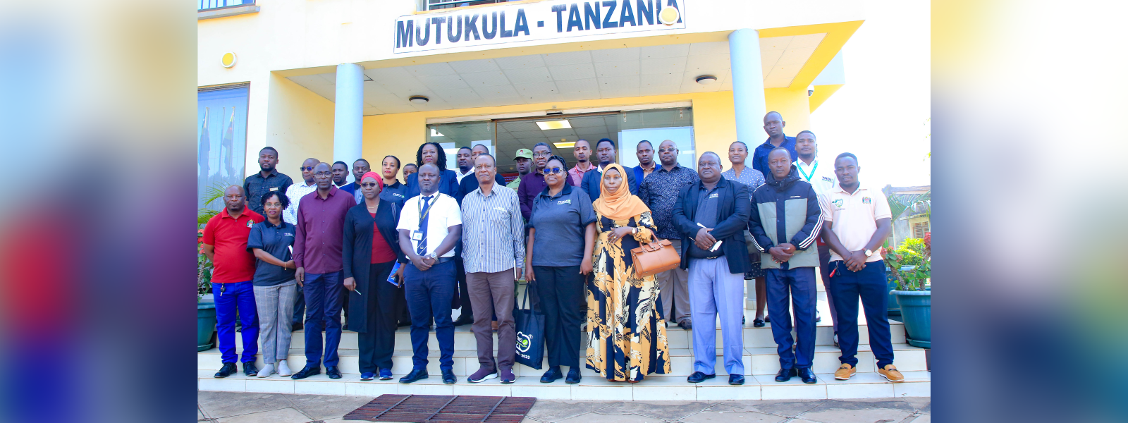 First slide [1600x600]