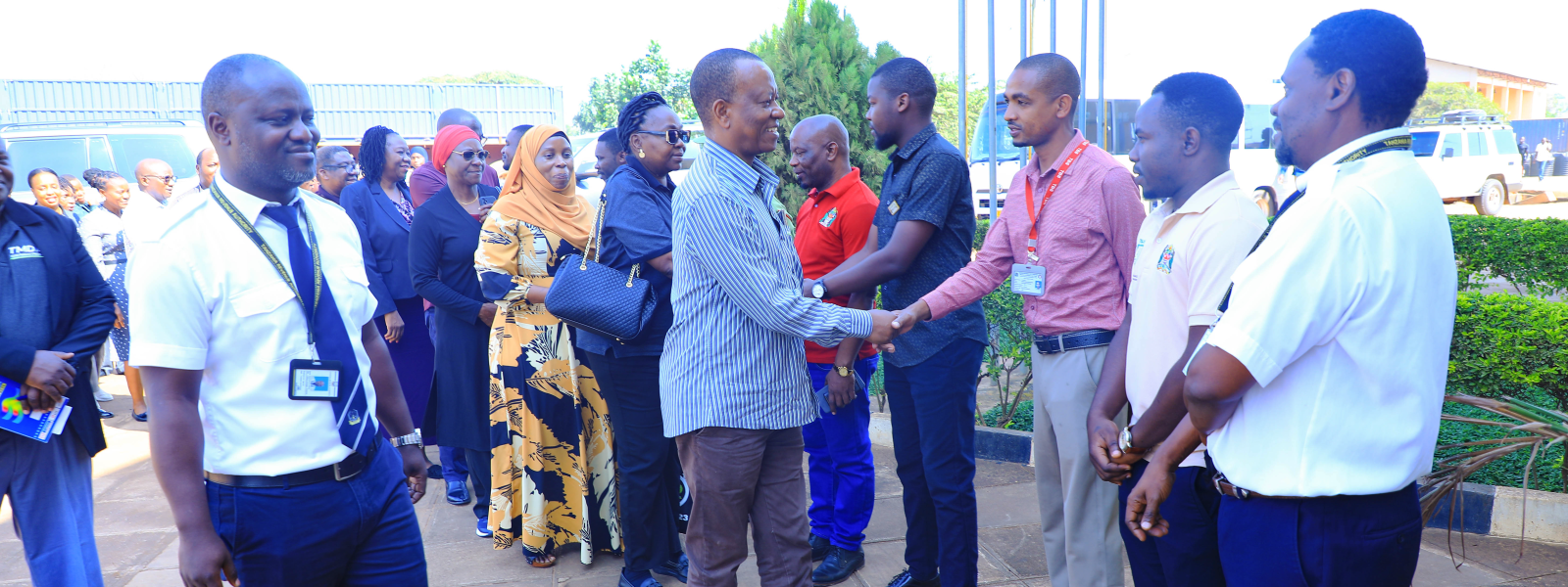 First slide [1600x600]