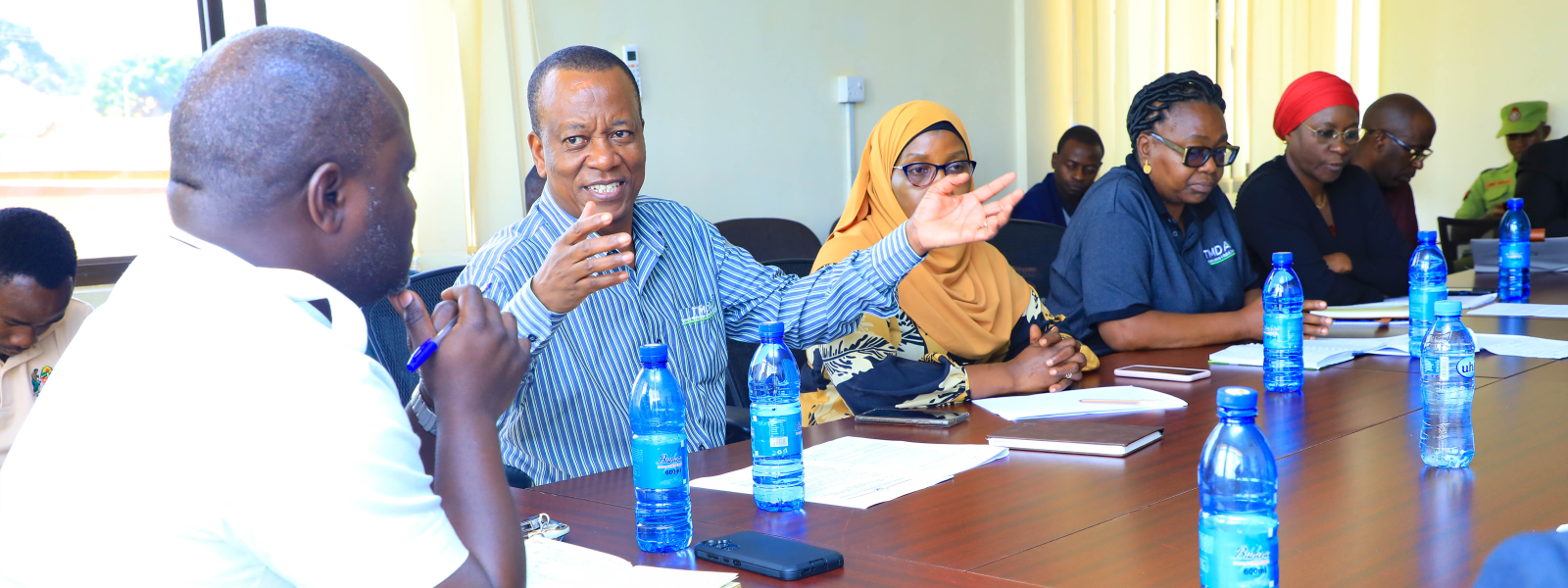 First slide [1600x600]