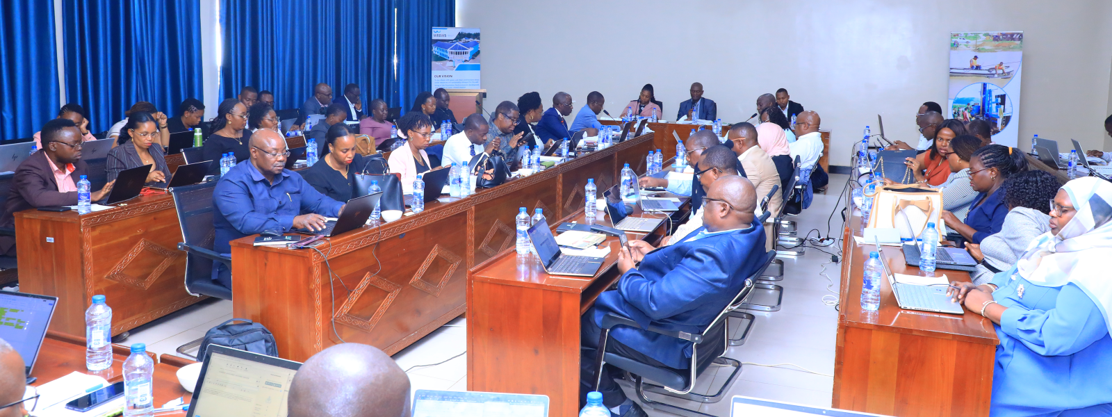 First slide [1600x600]