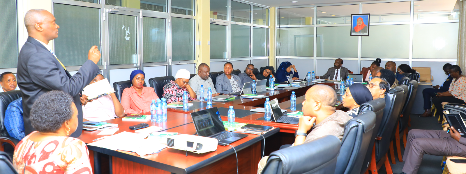 First slide [1600x600]