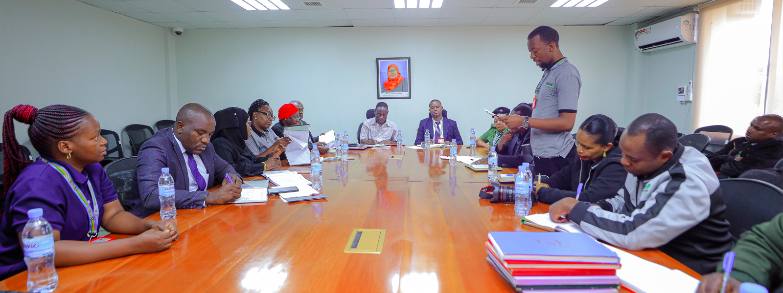 First slide [1600x600]