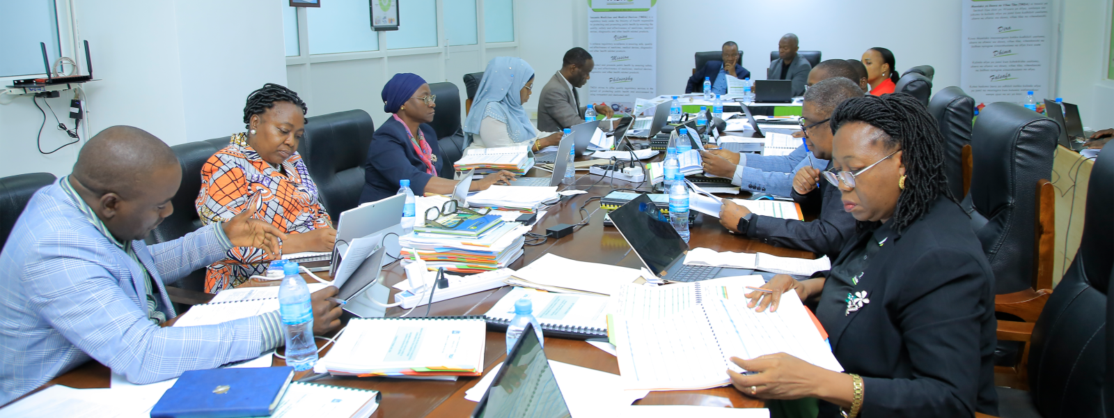 First slide [1600x600]