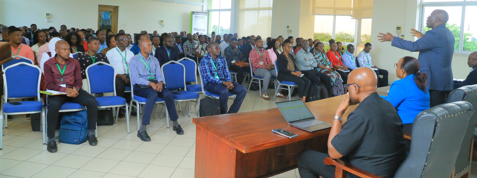 First slide [1600x600]